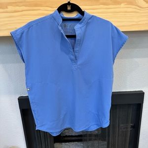 Figs Rafaela scrub top